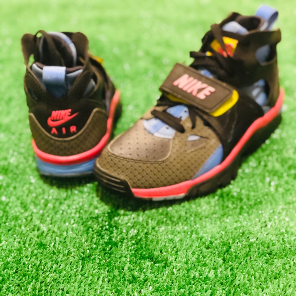 Nike Huarache Premium